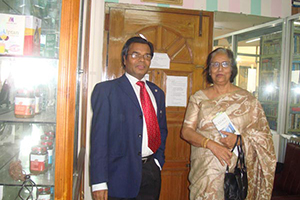 Dr. M Helal is showing Campus Movement for raising awareness on Herbal Food & Medicine to National Professor Dr. Shahla Khatun (2014)